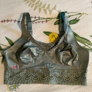 Ruby Ribbon Lace Damietta size 32